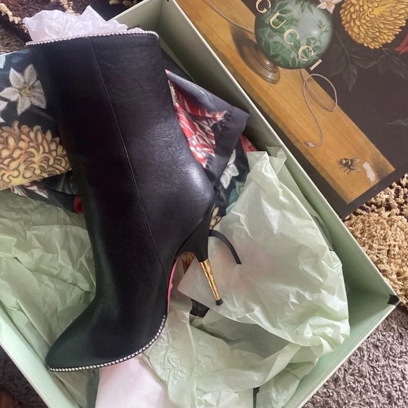 Brand New Rhinestone Gucci Boots Size 37/7 Black, - Picture 4 of 5